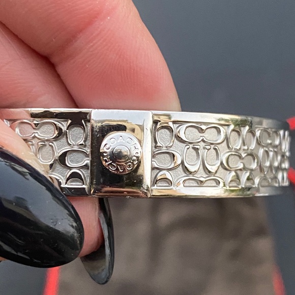 Authentic Coach Silver bangle - Picture 1 of 4